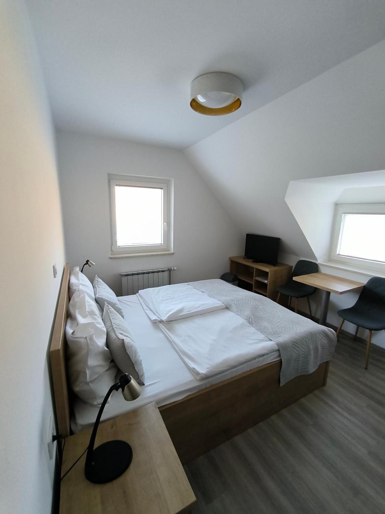 Guesthouse Haler Podčetrtek Buitenkant foto